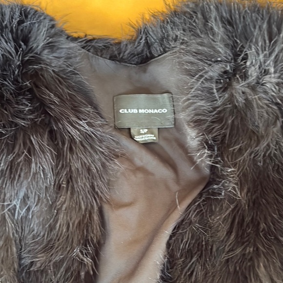 Club Monaco Black Feather Vest Like New - Picture 2 of 5